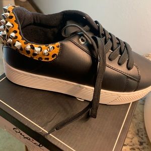 Qupid, black size 7 brand new shoes